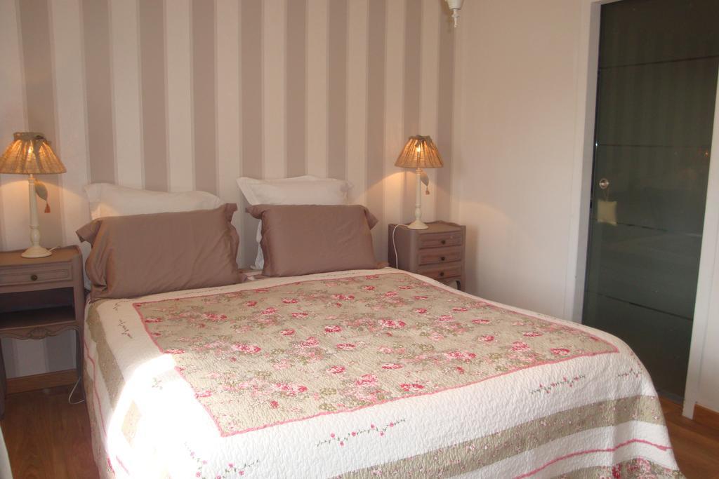Au Jardin D'Eloise Bed & Breakfast Tremereuc Exterior foto