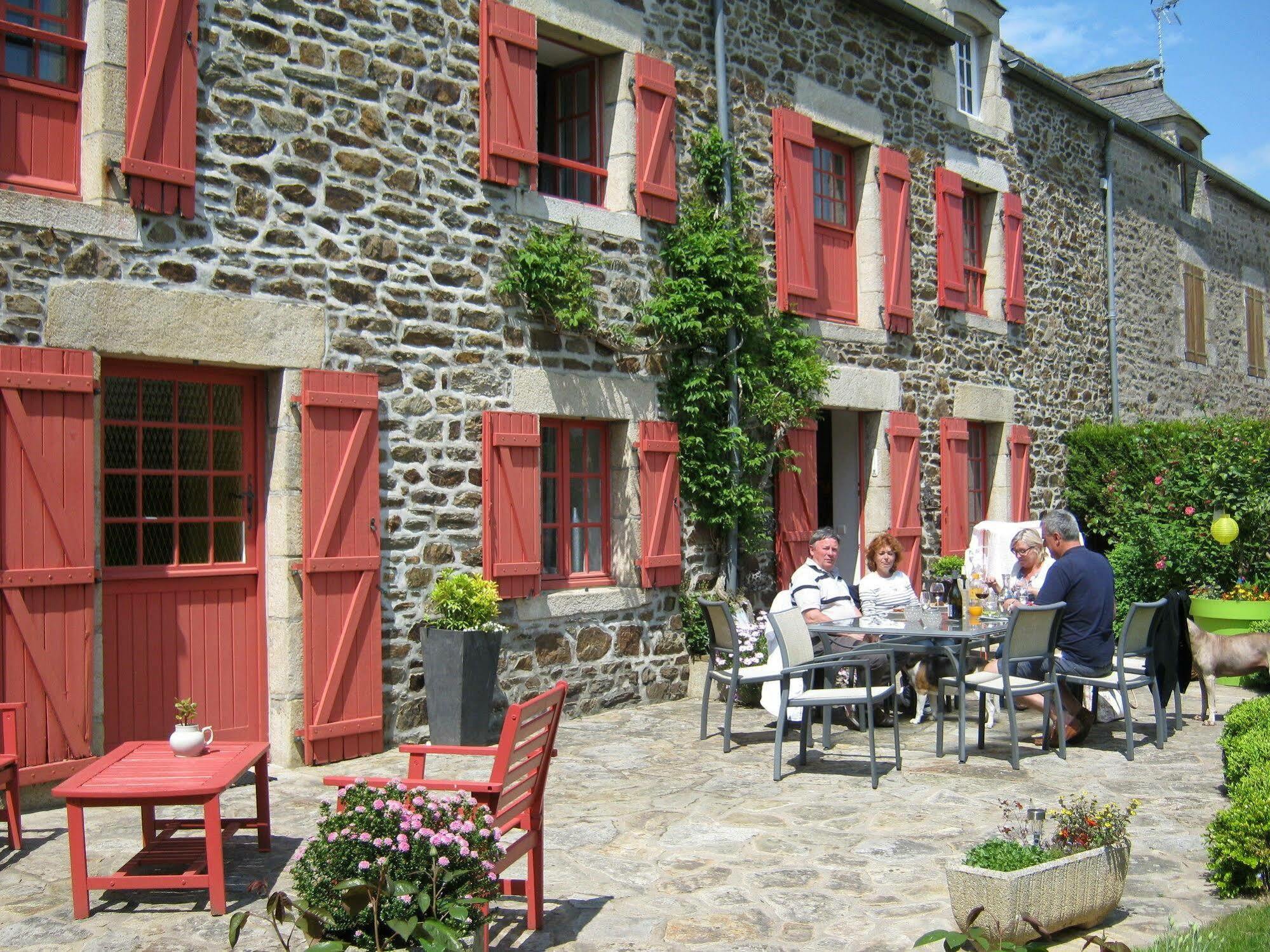 Au Jardin D'Eloise Bed & Breakfast Tremereuc Exterior foto