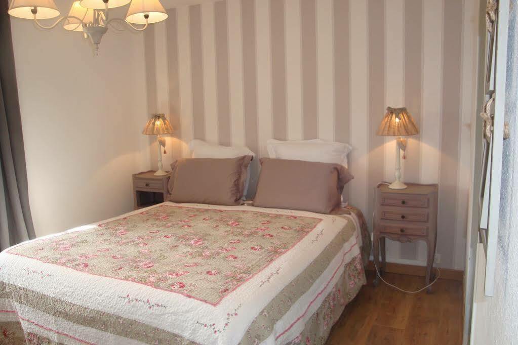 Au Jardin D'Eloise Bed & Breakfast Tremereuc Exterior foto